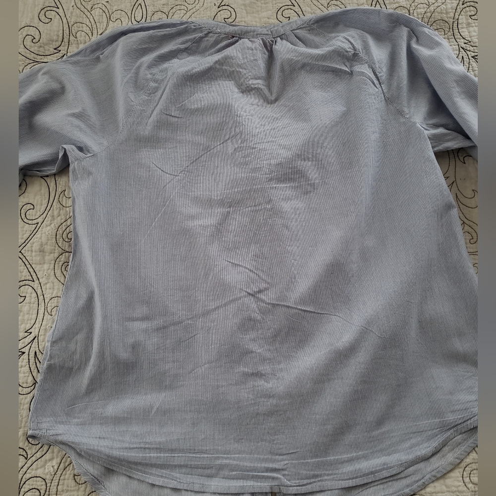 Elle Ruffled Blouse - Picture 5 of 10
